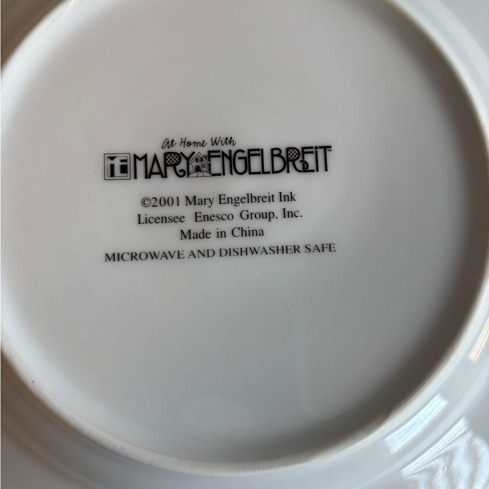 MARY ENGELBREIT CHRISTMAS PLATE*** - Picture 4 of 4